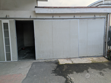 Garage doppio + zona scarico+ piccolo deposito 20