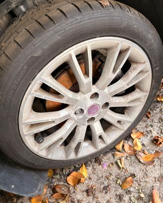 Cerchi e gomme nuove Fiat