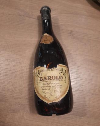Antica bottiglia di Barolo del 1975