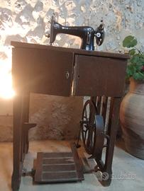 macchina da cucire antica 