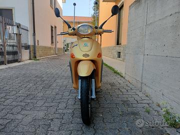 motorino piaggio liberty 50