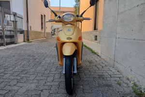 motorino piaggio liberty 50