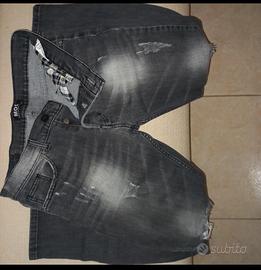 Jeans stile strappato MOD + 2 pantaloni estivi co