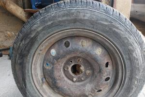 Treno di gomme raggio 175/70 R14