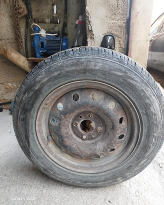 Treno di gomme raggio 175/70 R14