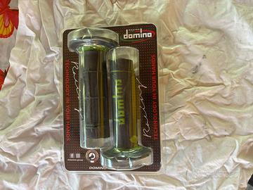 Manopole domino racing