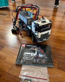 Mercedes-Benz Arocs 3245 - set 42043