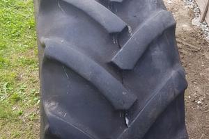 gomme Mitas 420/85R24 & Trelleborg 380/70R20