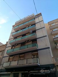 Ct-V. Umberto, 5v. 3°piano, 320000