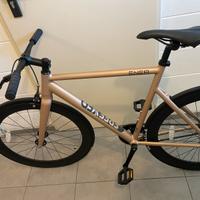 Bicicletta scatto fisso Freexed