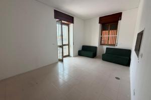 3Vani + P.Auto Zona Pontericcio MAF683