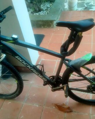 BICICLETTA ROCKRIDER 27.5