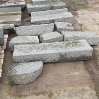 Basole e fascia in pietra lavica