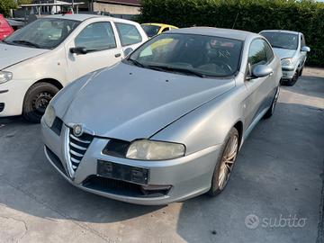 Ricambi usati per Alfa GT 1.9 JTDm 2006 937A5000