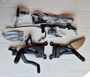 PEDANE ARRETRATE VALTERMOTO YAMAHA R6 R1 CBR