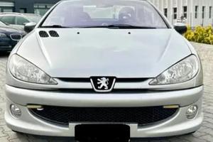 PEUGEOT 206 1.6 HDi FAP SW Rouge & Noir