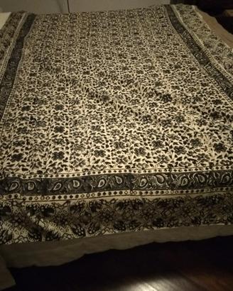 Telo copri divano / tavolo / letto