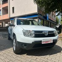 DACIA DUSTER 1.6 BENZINA
