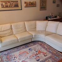 DIVANO ANGOLARE IN PELLE BIANCA 