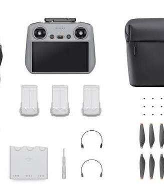 DJI Mini 4 Pro Fly More Combo (RC2) – Come nuovo!