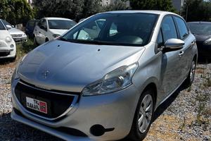 Peugeot 208 1.4 HDi 68 CV 5 porte Allure