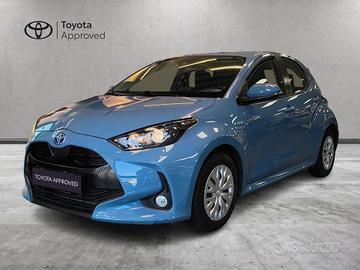 Toyota Yaris 1.5 hybrid Active