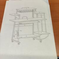 Scrivania per computer