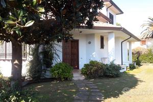 Deliziosa villa a pochi passi dal mare di Sabaudia