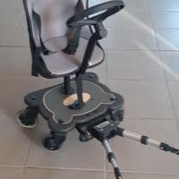 Pedana con seggiolino per passeggino