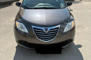 Lancia Ypsilon benzina/gpl