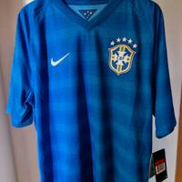 2 maglie sportive con ancora etichetta