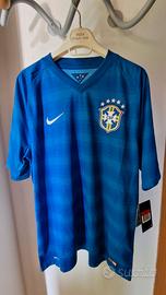 2 maglie sportive con ancora etichetta