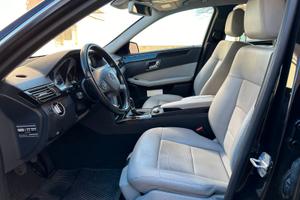 MERCEDES-BENZ E 220 D Avantgarde