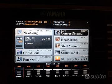TASTIERA YAMAHTyros5 76 TASTI CON CUSTODIA LEGGIO 