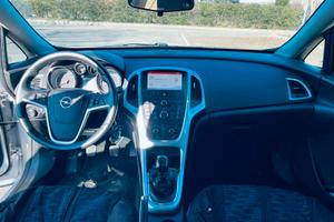 Opel astra 1.6cdti con catena di distribuzione