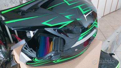 Casco motocross taglia M