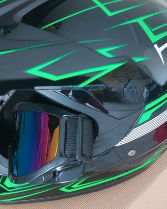 Casco motocross taglia M