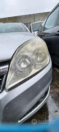 OPEL ASTRA STATION WAGON 2008 - FARO ANTERIORE SIN
