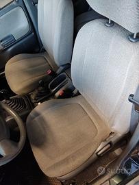 Sedile anteriore sx SUZUKI GRAND VITARA del 1999