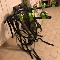 Porta biciclette per auto