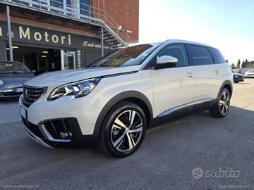 PEUGEOT 5008 BlueHDi 130 S&S EAT8 Allure