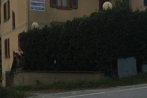 Terratetto con 4 piani e garage e giardino