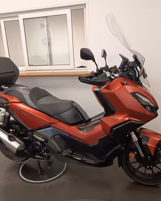 Honda ADV 350