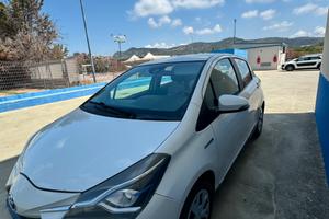 Toyota Yaris Hybrid 1.5 Automatica