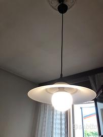 Lampada rotonda per spazi ampi