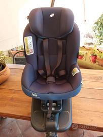 Seggiolino auto