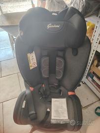 Seggiolino auto con isofix