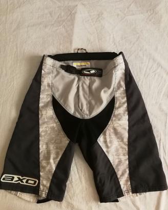 Pantaloni corti AXO mtb/dawnhill con protezioni