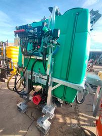 Botte diserbo Unigreen 1300 litri con Bravo 400s