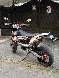 Ktm 690 smc